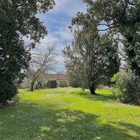 Σπίτι διακοπών Maison Charme Et Serenite Pres De Saint-emilion *